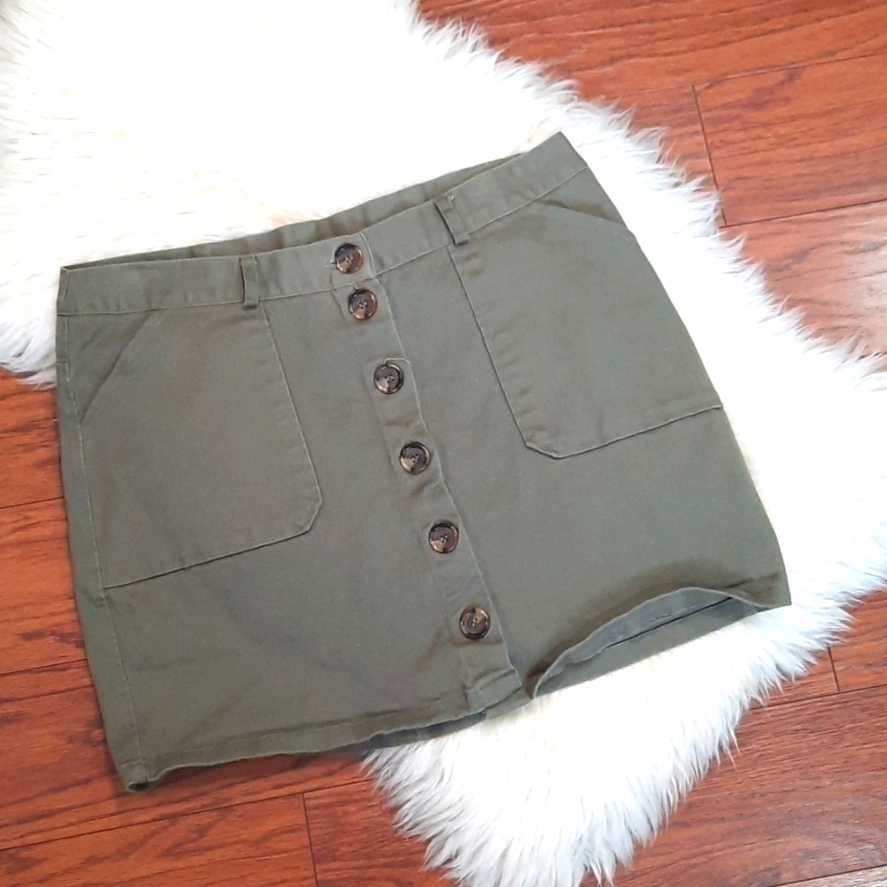 Rue21 Dark Green Button Front Jean Skirt
